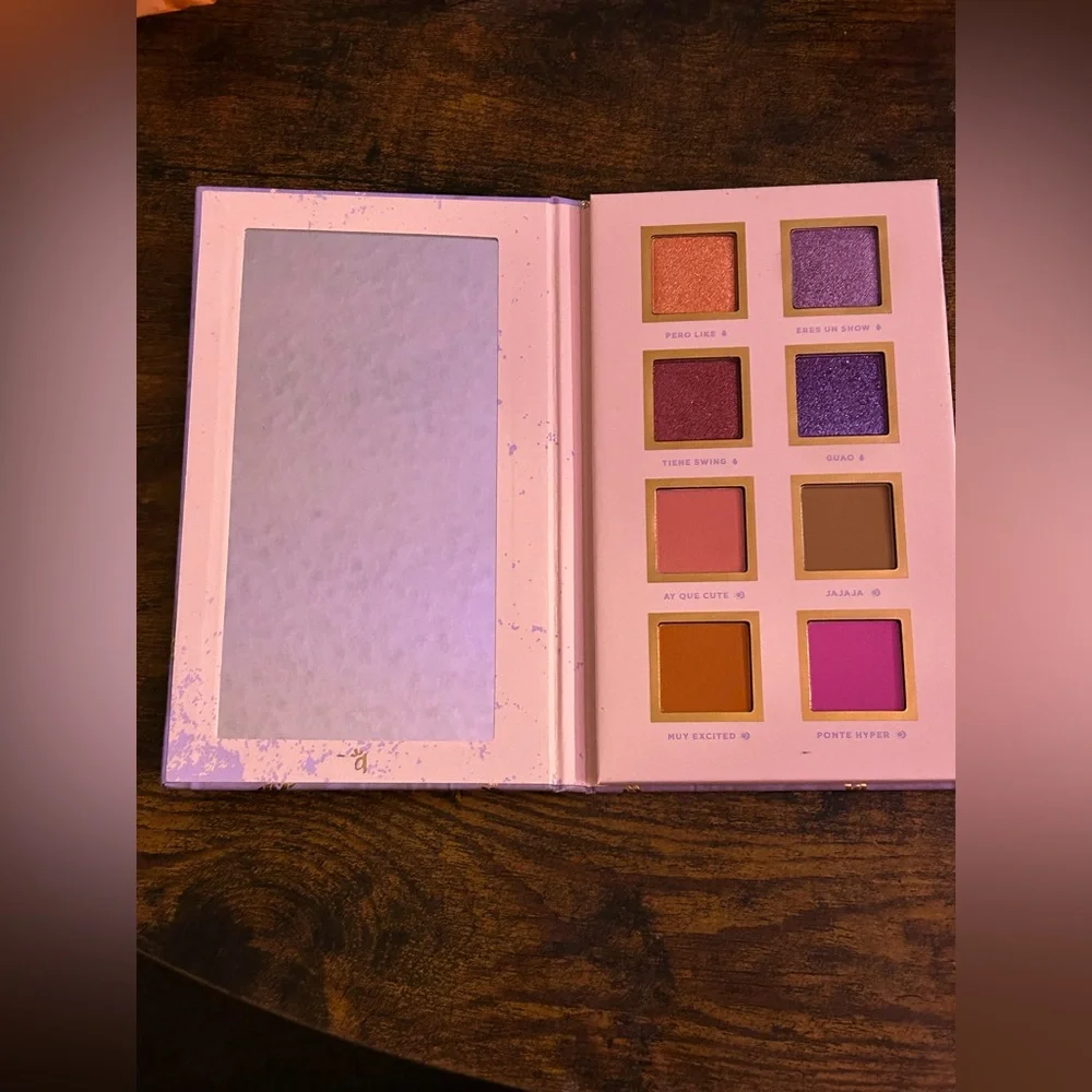 Eyeshadow Palette - Lavender & Mixed Shades